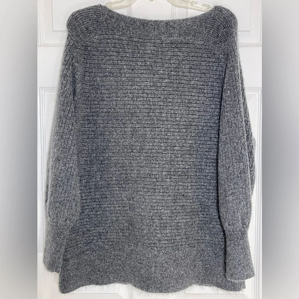 LANE BRYANT Women’s Plus Size Sweater Size‎ 14/16 Gray